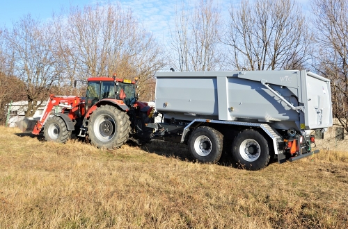 Traktorový nosič kontejnerů PORTÝR 19.12